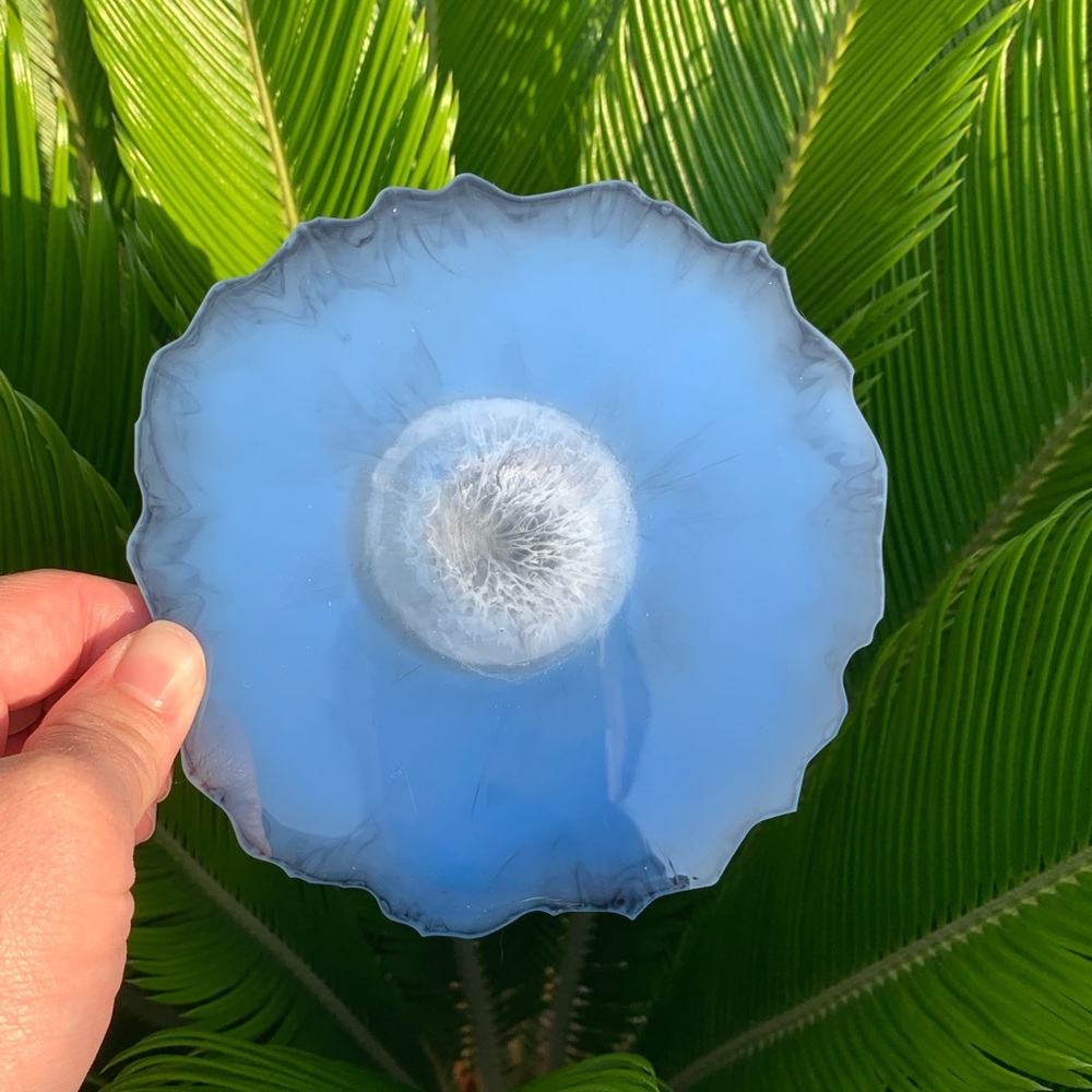 Beautiful crater look resin coasters